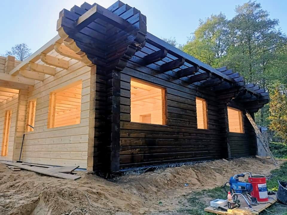 Dom z bali po impregnacji w Rawie Mazowieckiej – efekt końcowy.