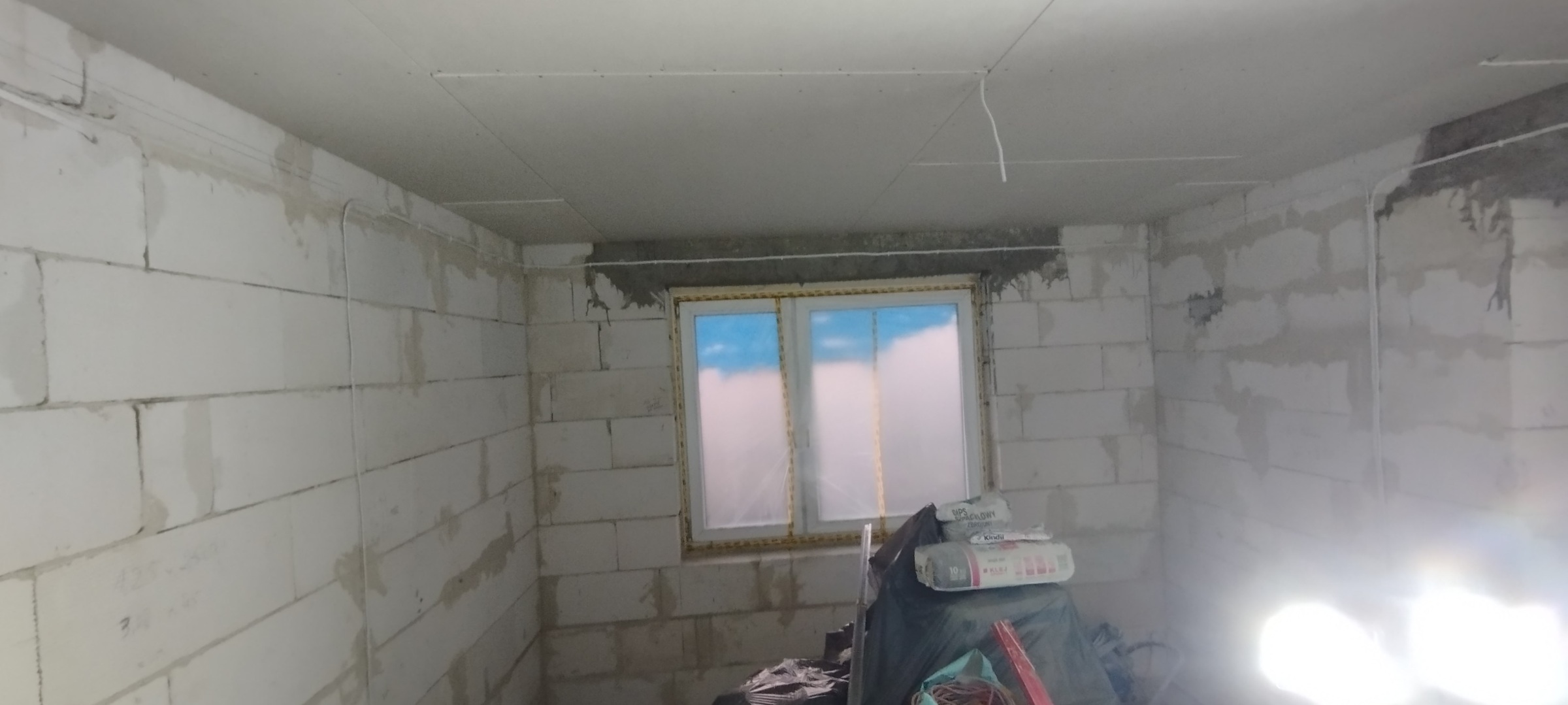 Przed realizacją Remont pokoju dziennego – Gajkowice — Gajkowice